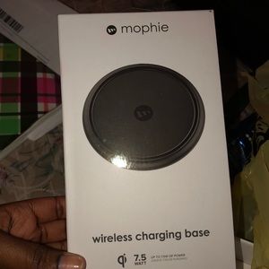Mophie wireless charging base